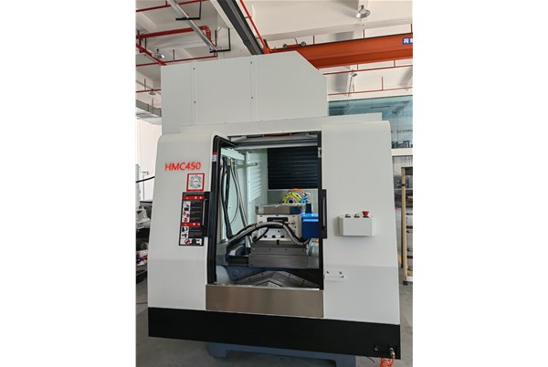 數控(kòng)加工中心主軸(zhóu)中心出水有什(shí)麽優勢特點？   